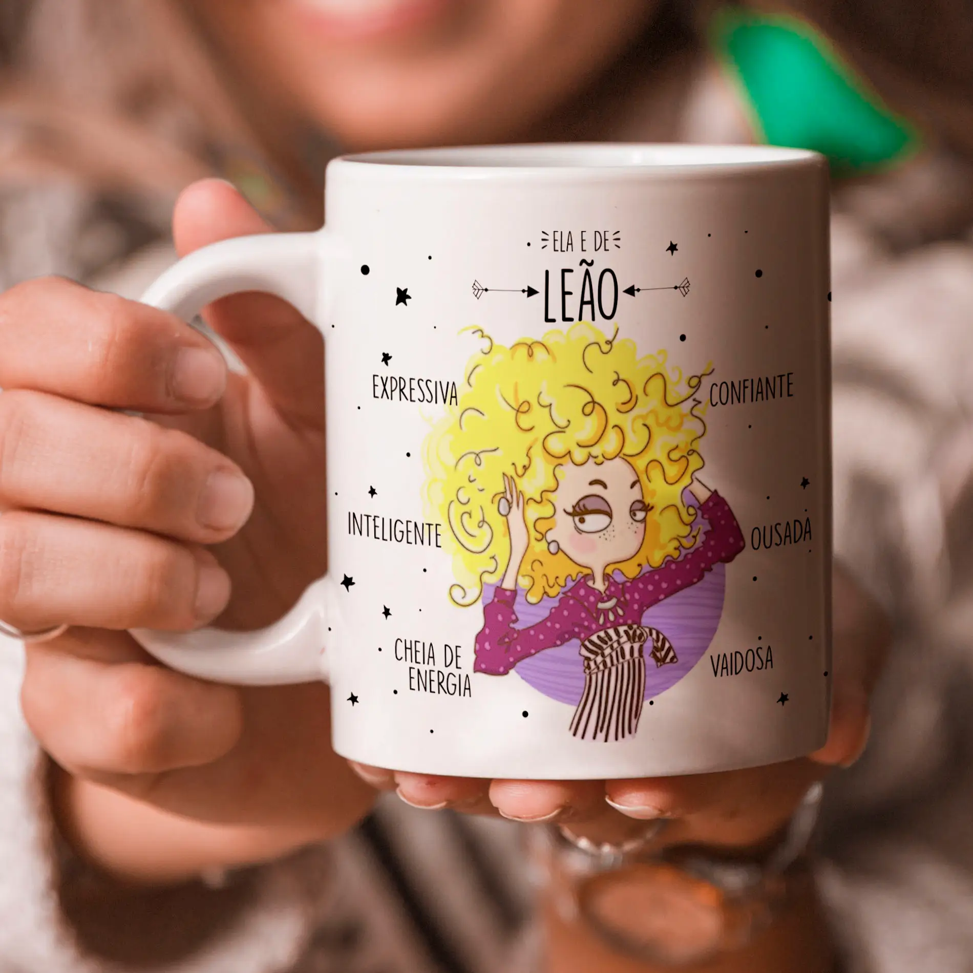 Caneca Ela é Leão